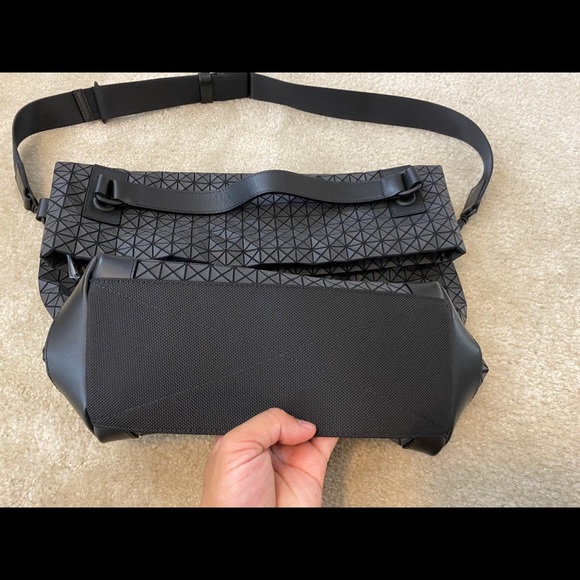 BaoBao Cross body Messenger bag - Picture 2 of 16